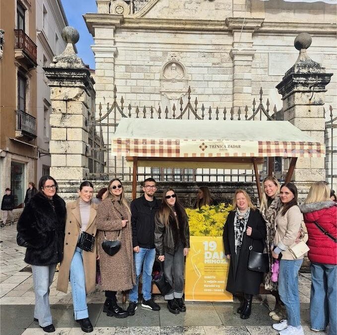 Dan mimoza na Narodnom trgu